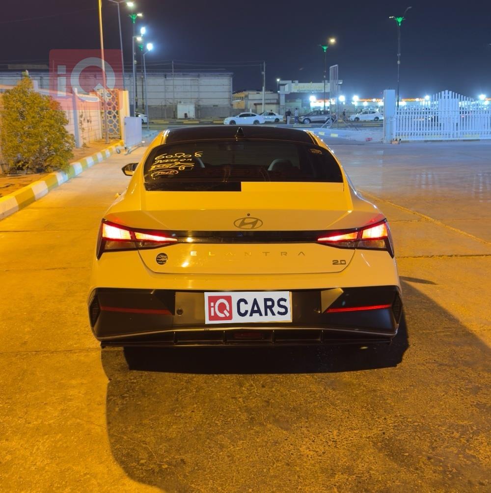 هيونداي النترا
